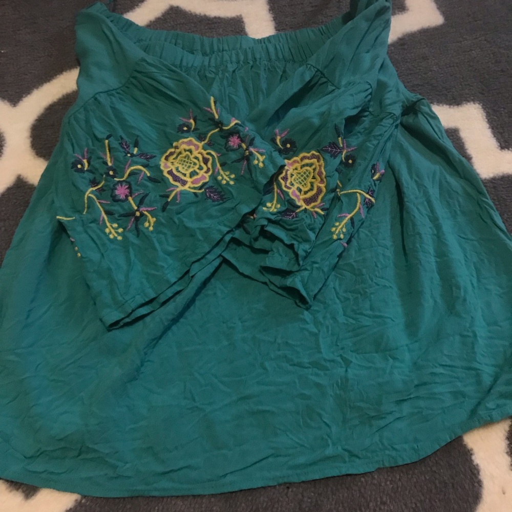 Emerald off shoulder blouse